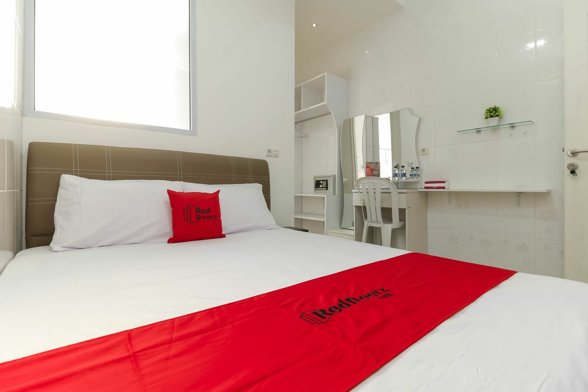 Reddoorz Near Nagoya Hill Ξενοδοχείο Batam Εξωτερικό φωτογραφία