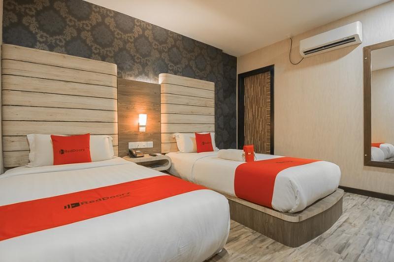 Reddoorz Near Nagoya Hill Ξενοδοχείο Batam Εξωτερικό φωτογραφία
